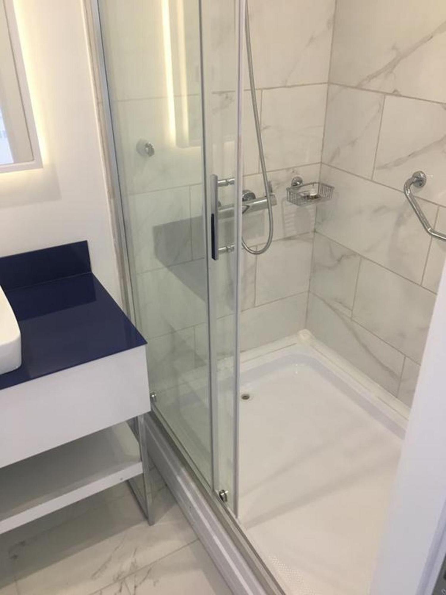 Orbi City Twin Towers Apartman Batumi Kültér fotó